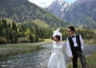 九寨沟婚纱摄影,自然与人文交融的浪漫婚纱摄影天堂